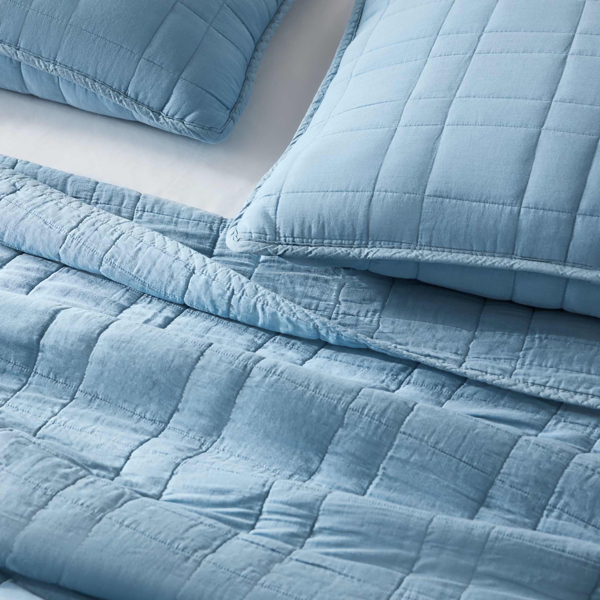 Lightweight Cotton Quilt Set